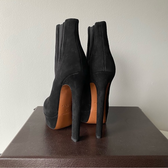 Alaia Suede Platform Boots Size 37 BNIB - Picture 13 of 15